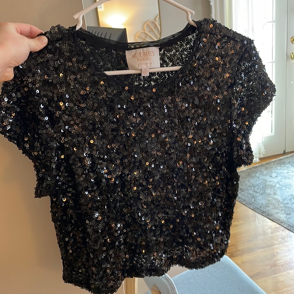 Francesca’s sequen shirt